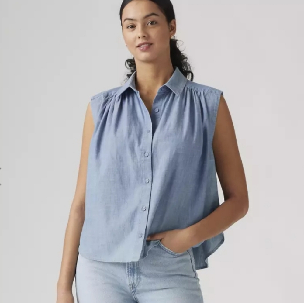 Levi's Button-Down Sleeveless Gracen Shirt